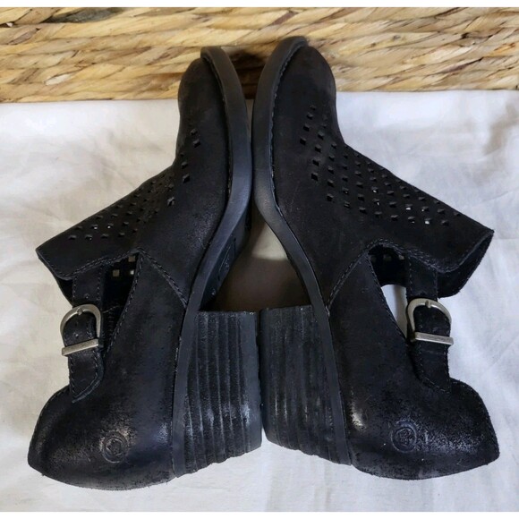 BORN Shoes Womens 8 Nanna Ankle Booties Black Leather Distressed Perforated - Picture 6 of 9